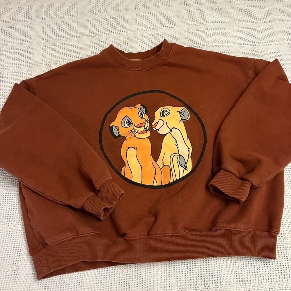 Disney The Lion King Sweater Sz M
